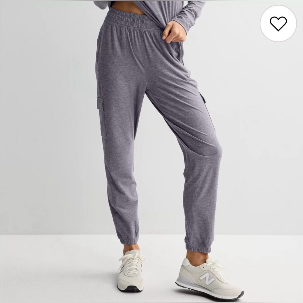 Women's FLX Wander Gray Cargo Jogger Pants